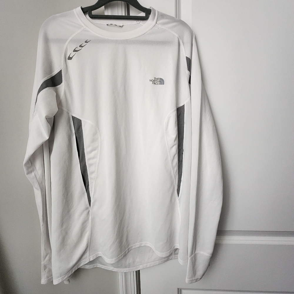 The North Face Mens Flight Series Pullover Lightweight Workout Shirt Sz L